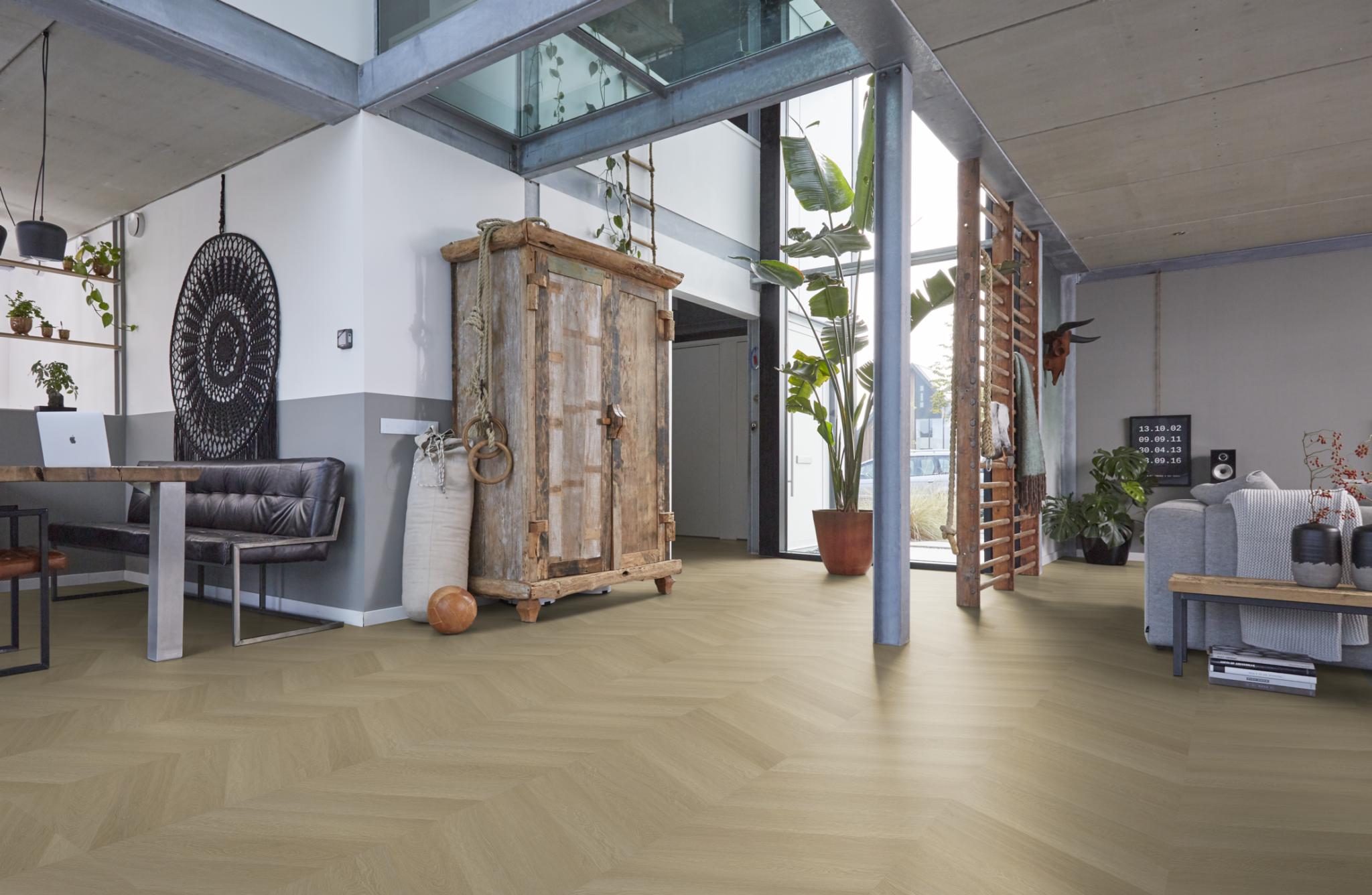 Floorlife YUP FULHAM CHEVRON DRYBACK NATURAL OAK