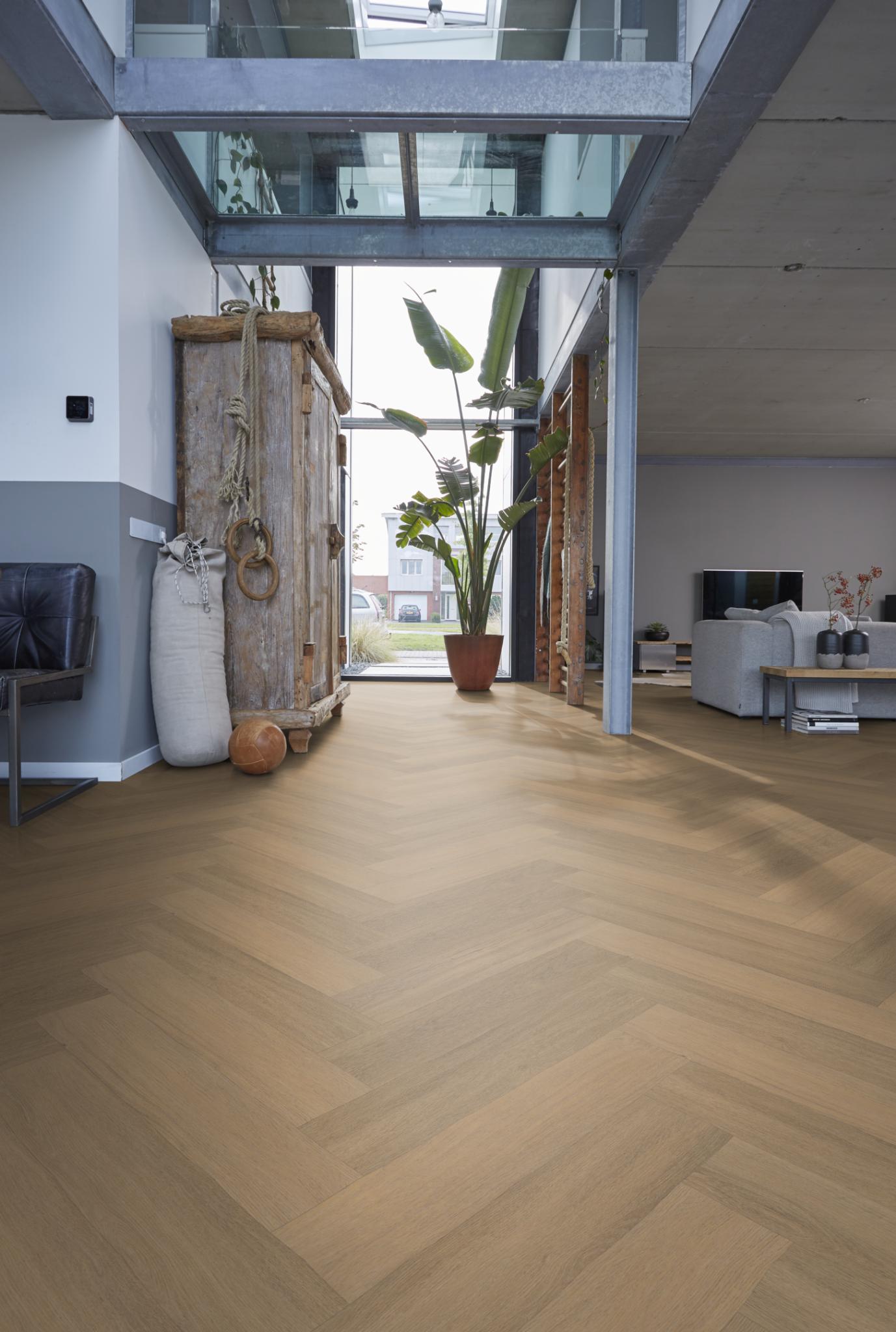 FloorLife YUP SUTTON HERRINGBONE DRYBACK WARM NATURAL