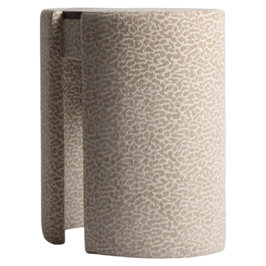 Bureau Roxenne beige leopard dressing table