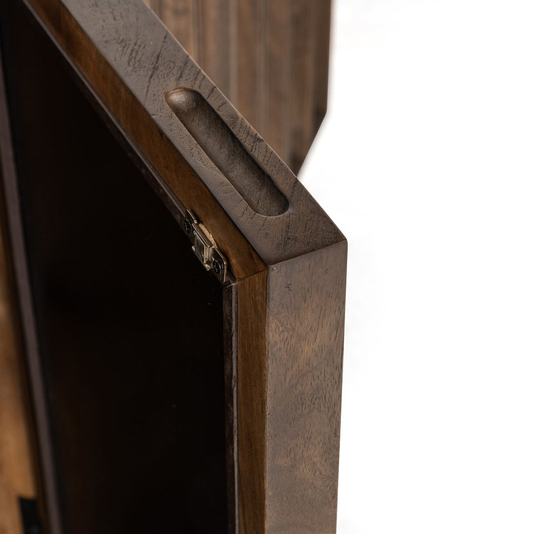 Dressoir Bryant brown