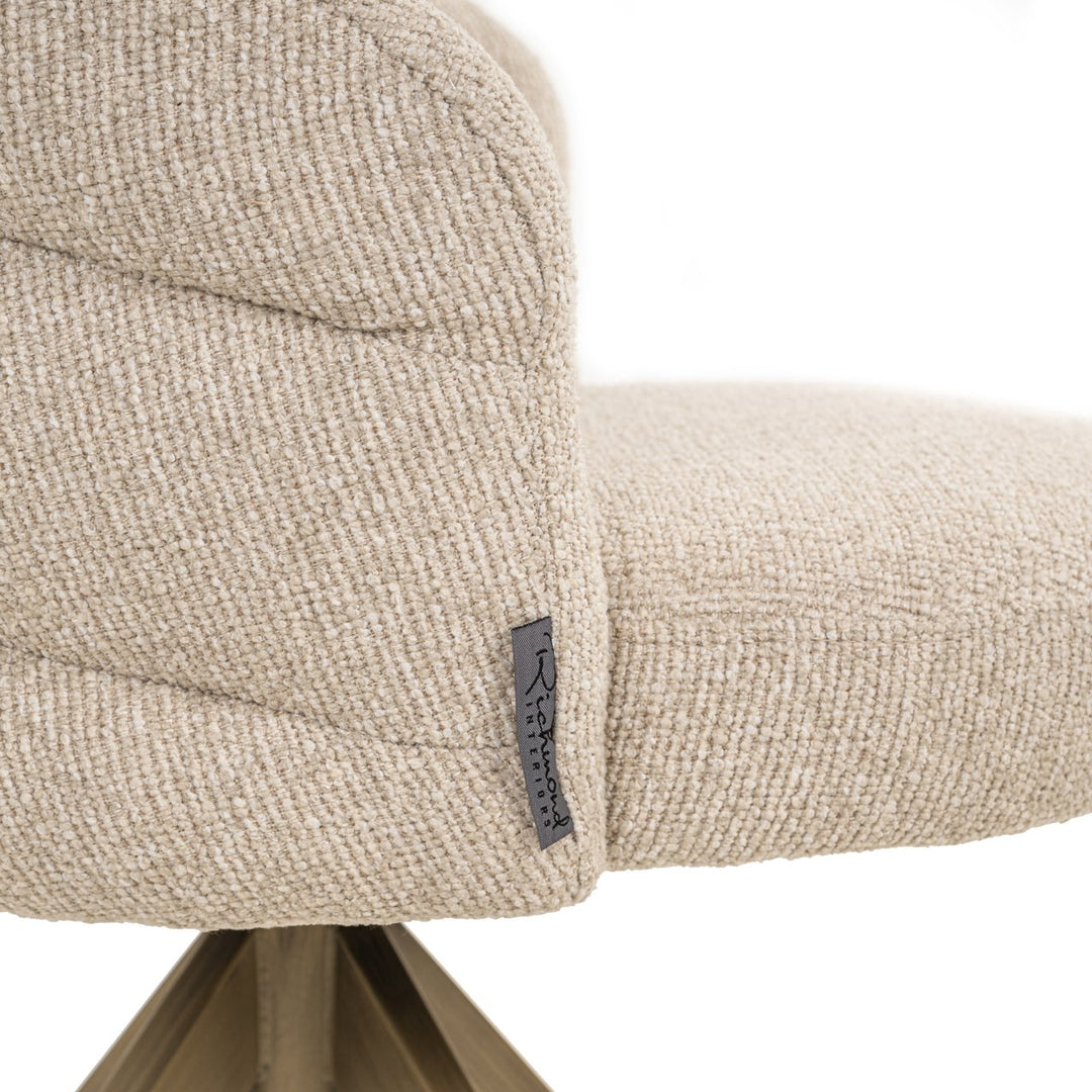 Eetkamerstoel Zendaya biscotti swivel fire retardant